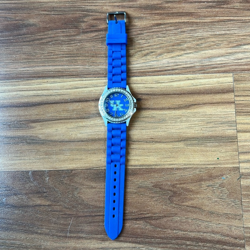 Never worn university of Kentucky rubber watch
